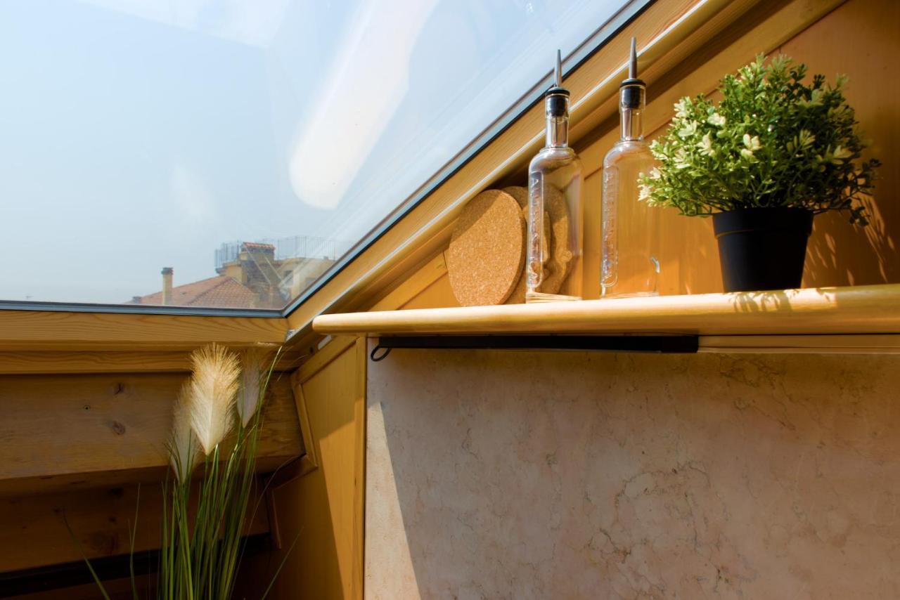 Mazzini Rooftop Parcheggio Free Vicino All'Arena Verona Bagian luar foto
